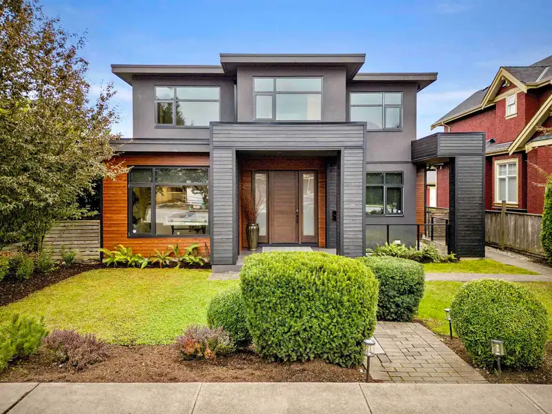 339 E 17TH STREET - photo 1 of 34