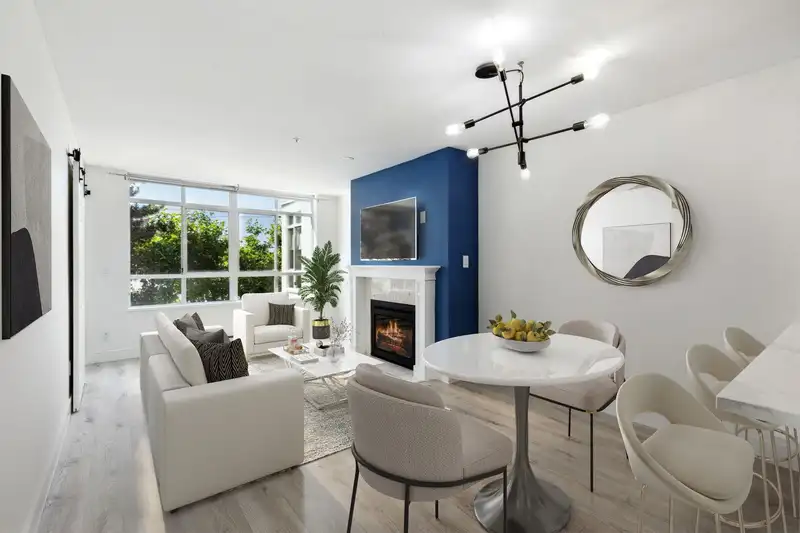 209 855 W 16TH STREET - photo 1 of 31