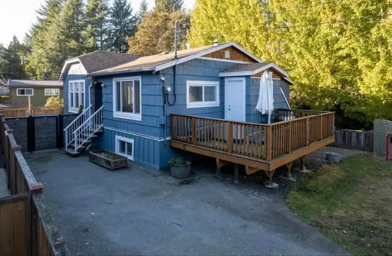 11641 212 STREET - photo 1 of 32