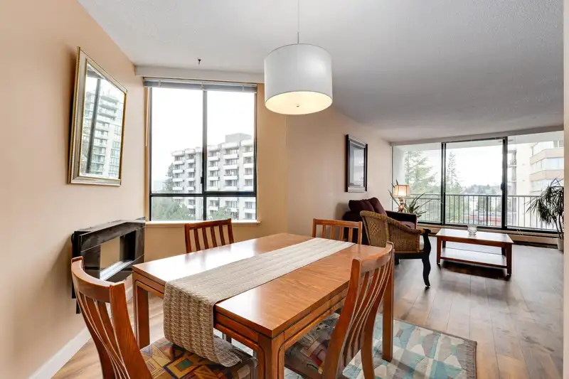 702 710 SEVENTH AVENUE - photo 2 of 24