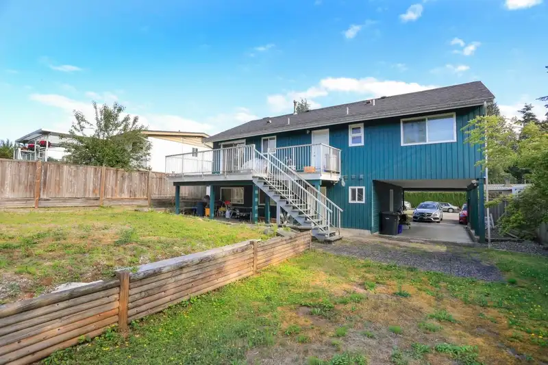 619 ADLER AVENUE - photo 3 of 16