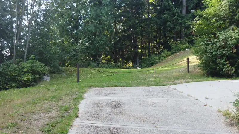 5661 SALMON DRIVE - photo 2 of 9