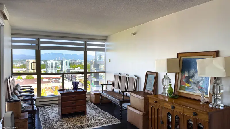 1701 8238 SABA ROAD - photo 4 of 24