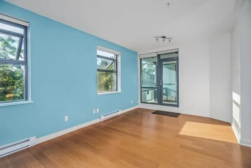 406 2851 HEATHER STREET - photo 4 of 31