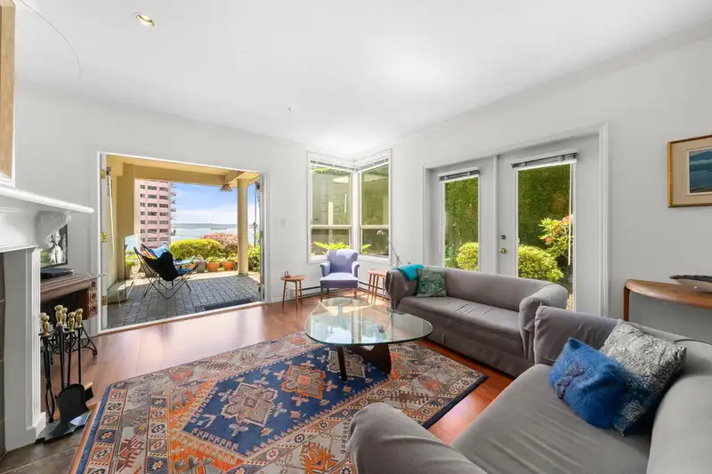 101 2202 MARINE DRIVE - photo 3 of 34