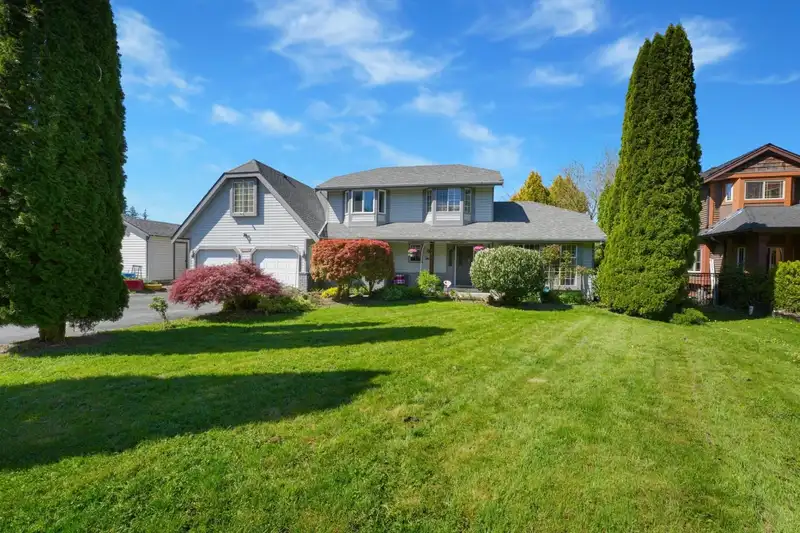 10583 245B STREET - photo 1 of 34