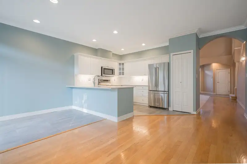 79 14909 32 AVENUE - photo 3 of 40