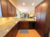 29 1828 LILAC DRIVE - thumbnail 9