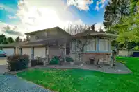 4223 200A STREET - thumbnail 1