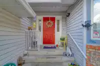 4223 200A STREET - thumbnail 3