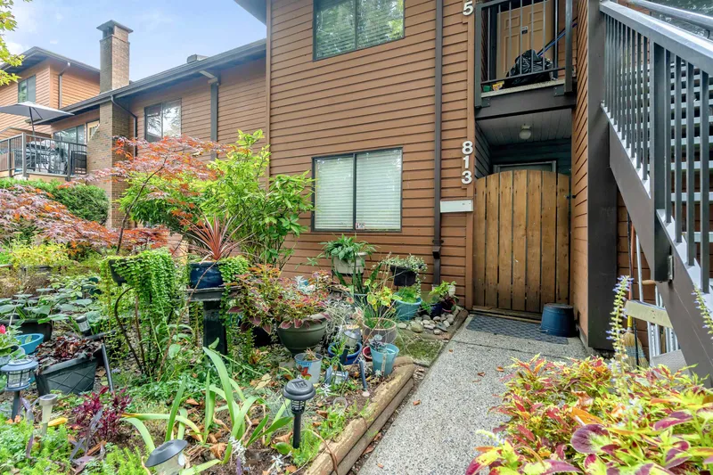 813 10620 150TH STREET - photo 1 of 23