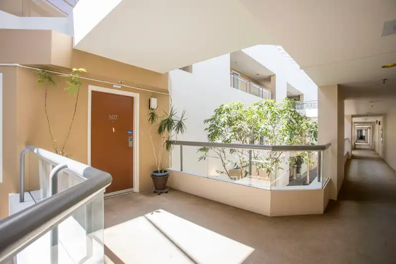502 5733 CAMBIE STREET - photo 2 of 40