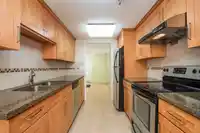 502 5733 CAMBIE STREET - thumbnail 6