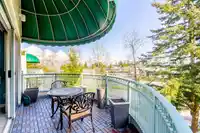 402 1785 MARTIN DRIVE - thumbnail 16