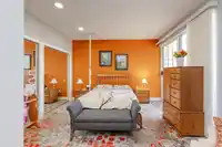 402 1785 MARTIN DRIVE - thumbnail 18