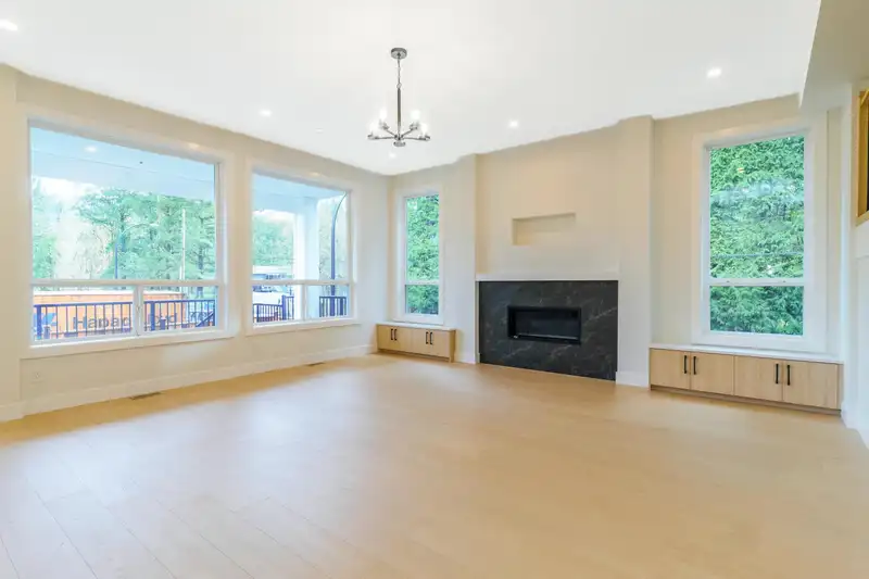 11002 243B STREET - photo 1 of 40