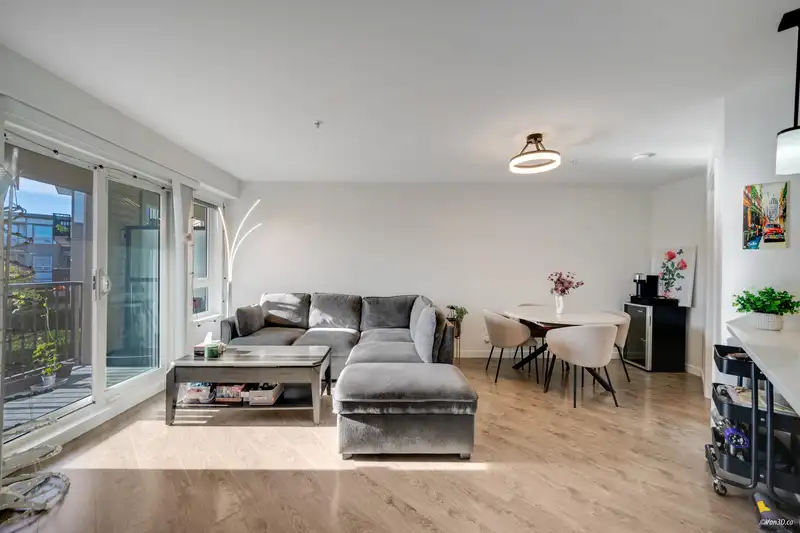 316 12339 STEVESTON HIGHWAY - photo 1 of 27