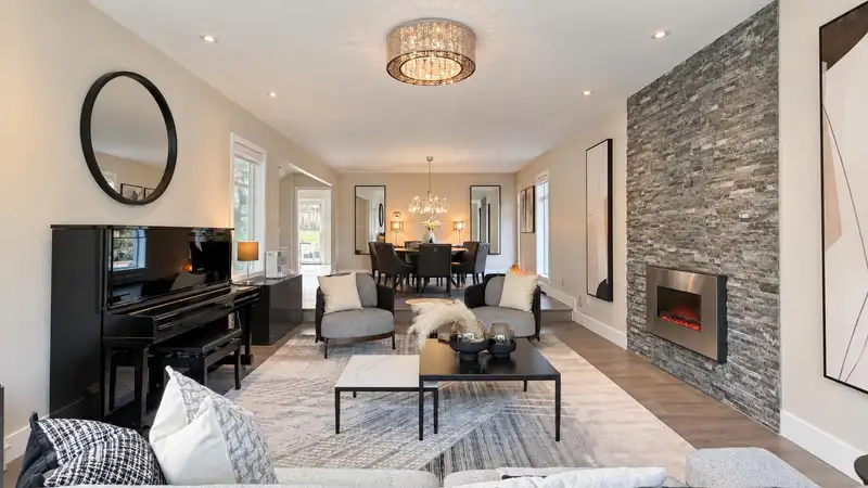 4673 HARKEN DRIVE - photo 4 of 32