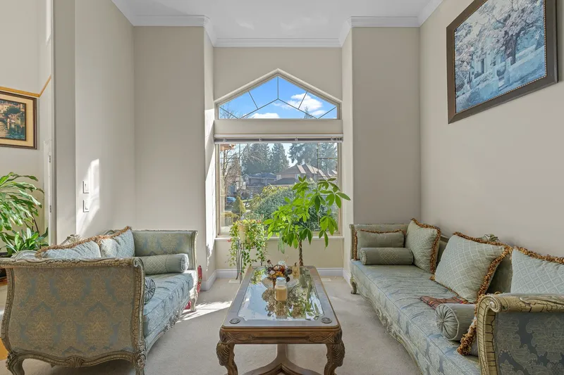 11167 160A STREET - photo 2 of 25