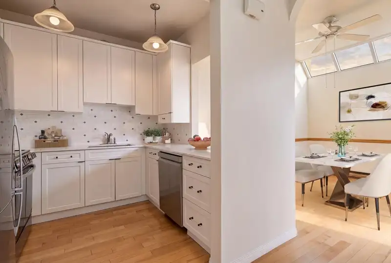 1229 W 8TH AVENUE - photo 4 of 38