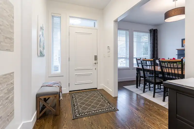 17336 0B AVENUE - photo 4 of 40