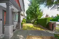 27 9699 SILLS AVENUE - thumbnail 3