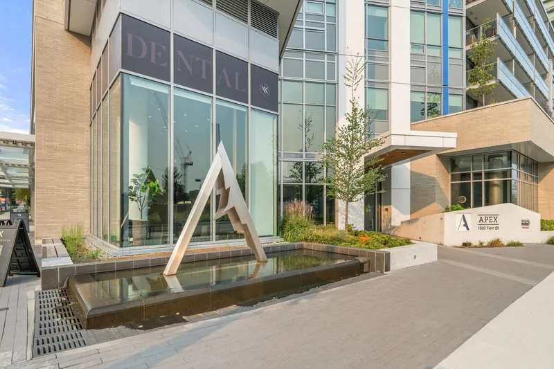 1401 1500 FERN STREET - photo 2 of 22