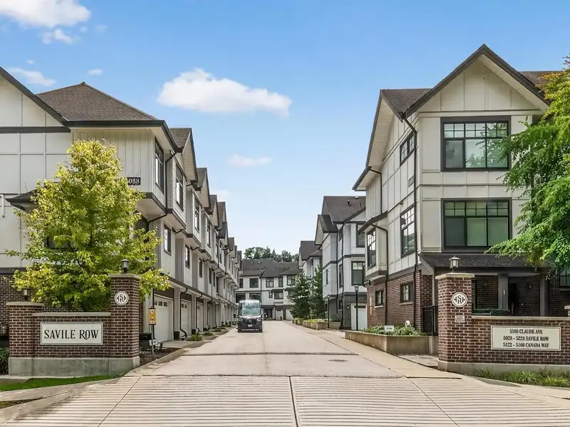 6 5068 SAVILE ROW - photo 1 of 20