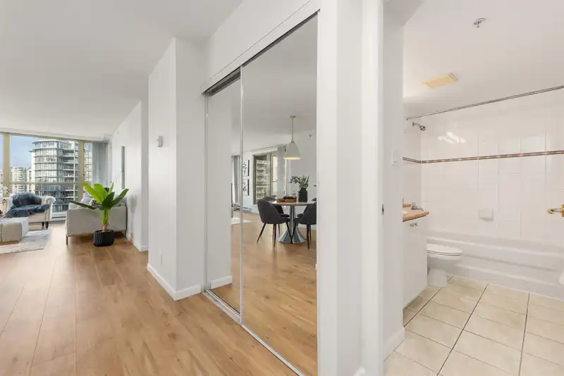 1005 6191 BUSWELL STREET - photo 3 of 39