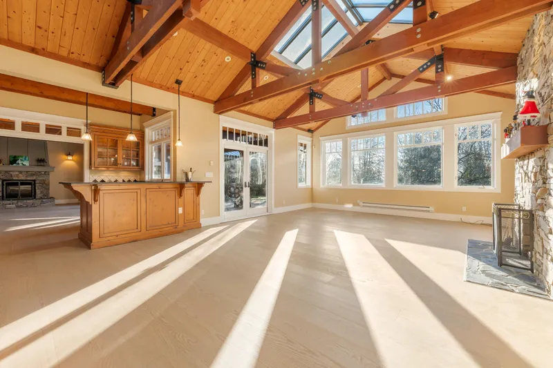 366 KEITH ROAD - photo 1 of 25