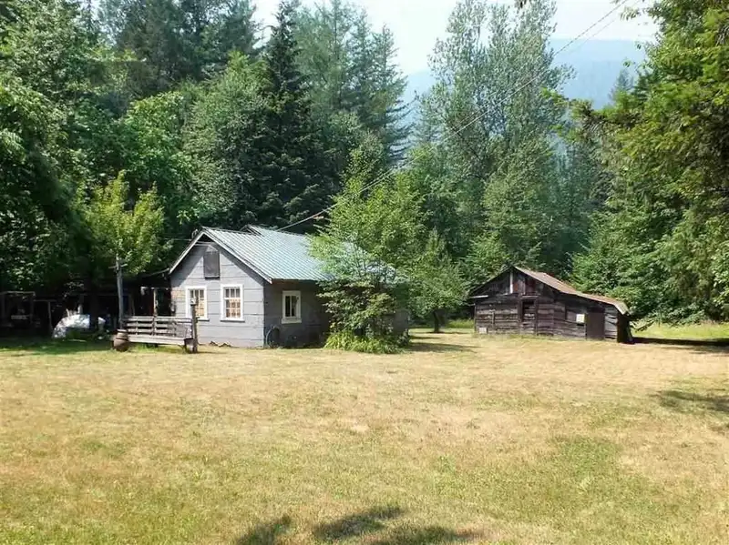 30850 EAST OF RIVER ROAD - photo 4 of 7