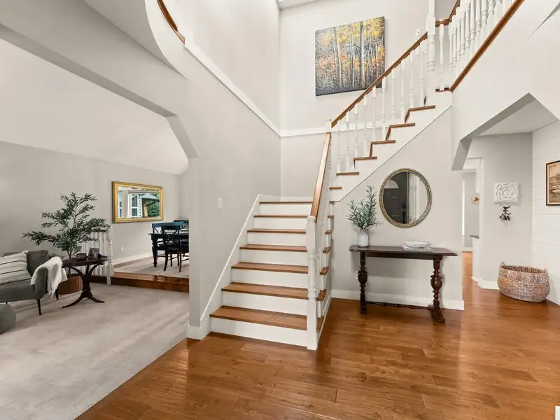 6089 185 STREET - photo 4 of 40