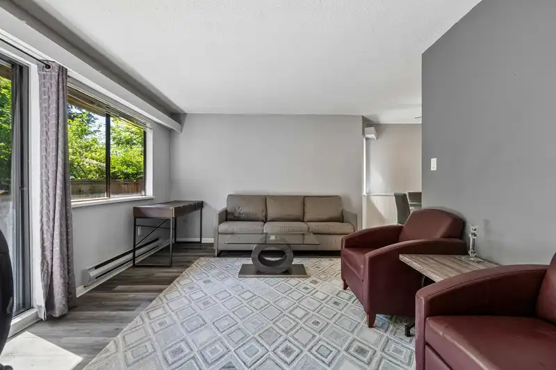 102 107 W 27TH STREET - photo 4 of 23