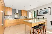 1952 BELLEVUE AVENUE - thumbnail 12