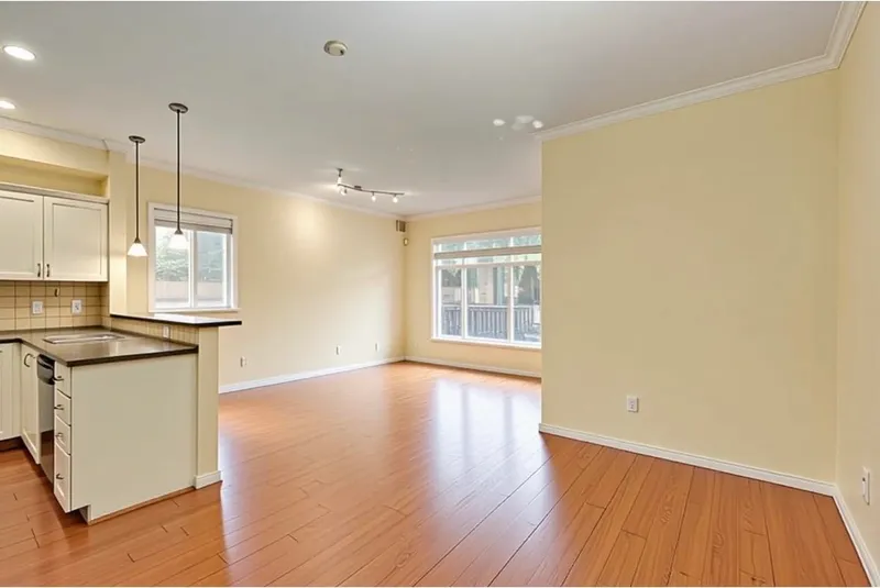 11 7788 ASH STREET - photo 4 of 24