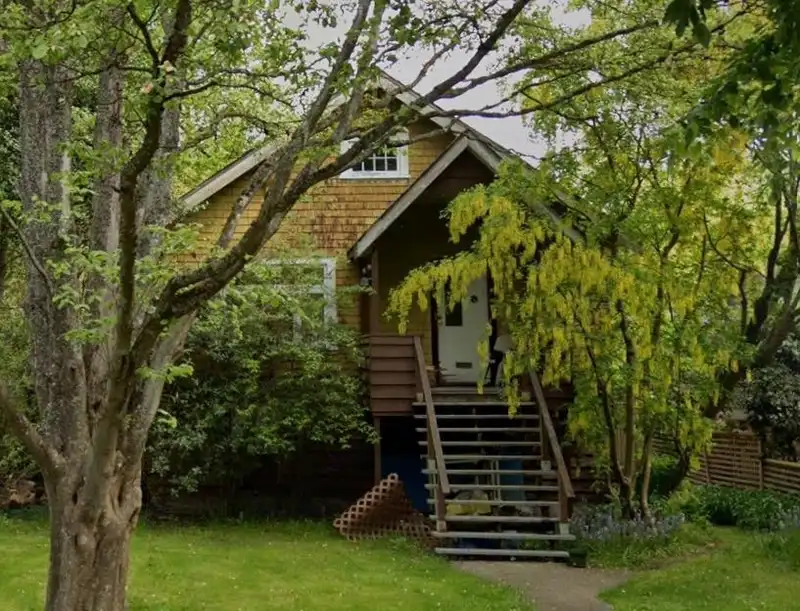 3569 W 35TH AVENUE - photo 2 of 6