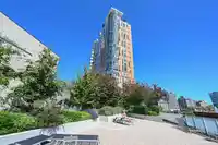 506 285 E 10TH AVENUE - thumbnail 25