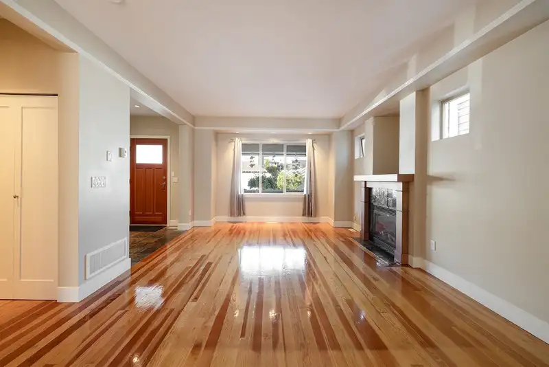 214 JENSEN STREET - photo 4 of 35