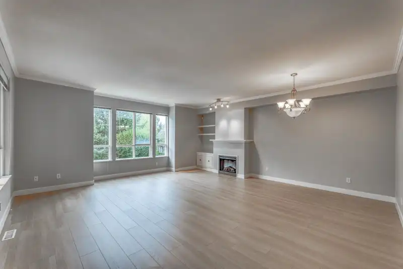 17 9133 SILL AVENUE - photo 3 of 37