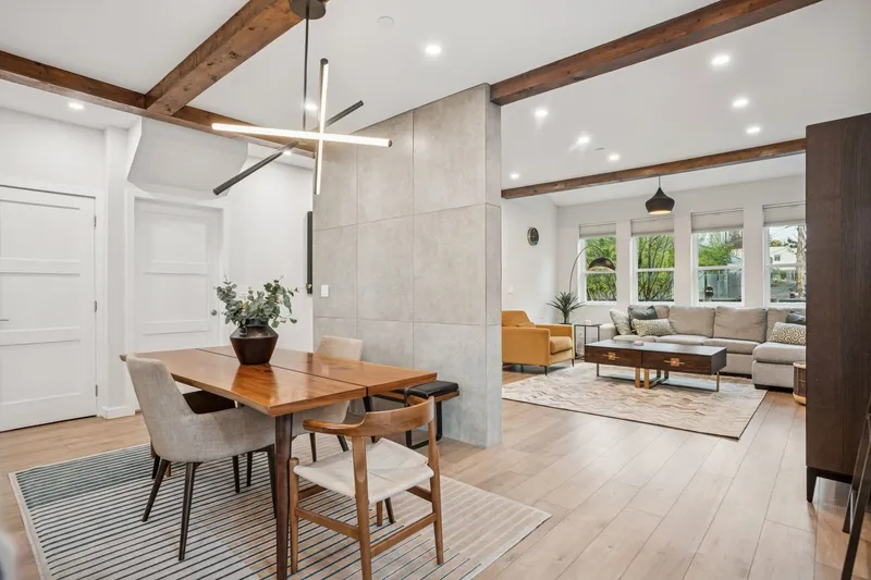 933 MCLEAN DRIVE - photo 1 of 17