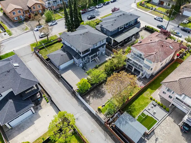 5359 IRVING STREET - photo 4 of 34
