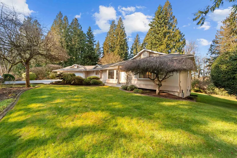 31553 BROOKSIDE AVENUE - photo 4 of 25