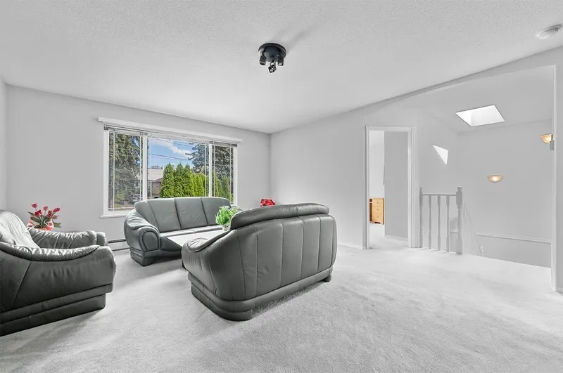 620 THIRTEENTH STREET - photo 1 of 22