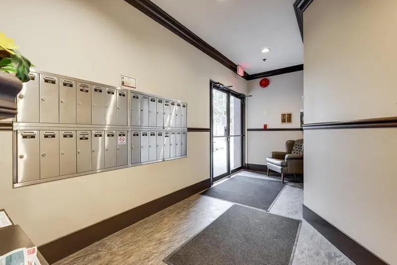 309 5499 203 STREET - photo 3 of 11