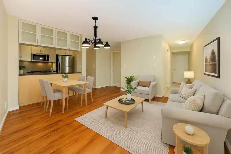 906 6351 BUSWELL STREET - photo 3 of 19
