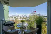 607 1508 MARINER WALK - thumbnail 2