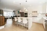 26 5377 8A AVENUE - thumbnail 11
