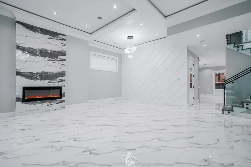 14220 114 AVENUE - photo 2 of 25