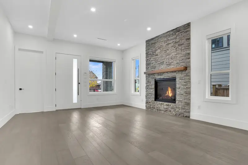 16633 BELL ROAD - photo 4 of 25