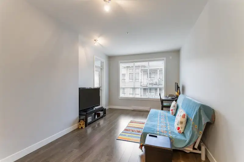 309 10455 154TH STREET - photo 3 of 25